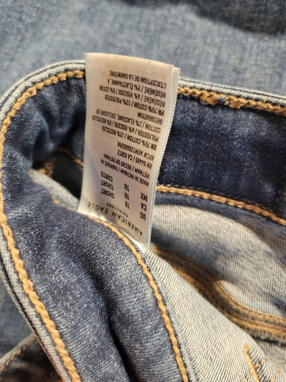 American Eagle Outfitters Women’s Light Blue Skinny Jeans